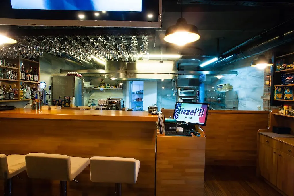 Istanburg Efes Hotel İstanbul