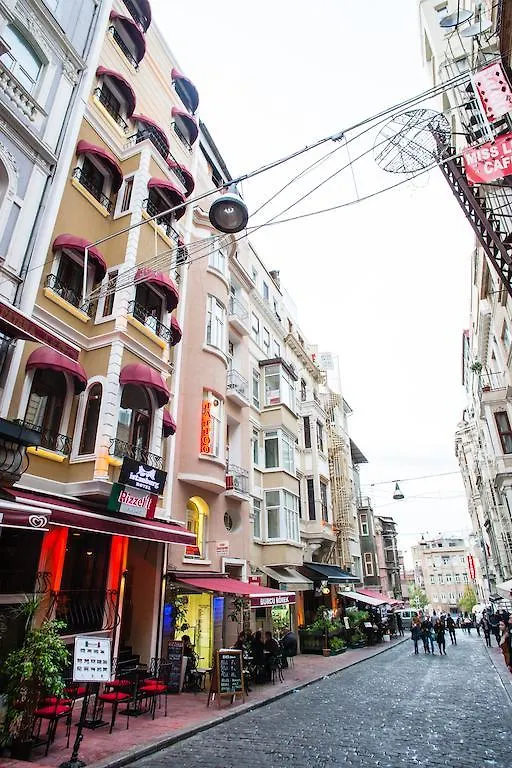 Istanburg Efes Hotel İstanbul